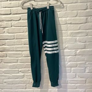 Green Tailgate Sweatpants